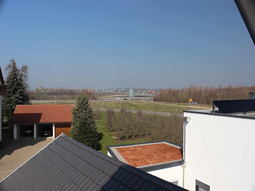 Ferienwohnung Am Zeppelin Hangar FDH Kültér fotó