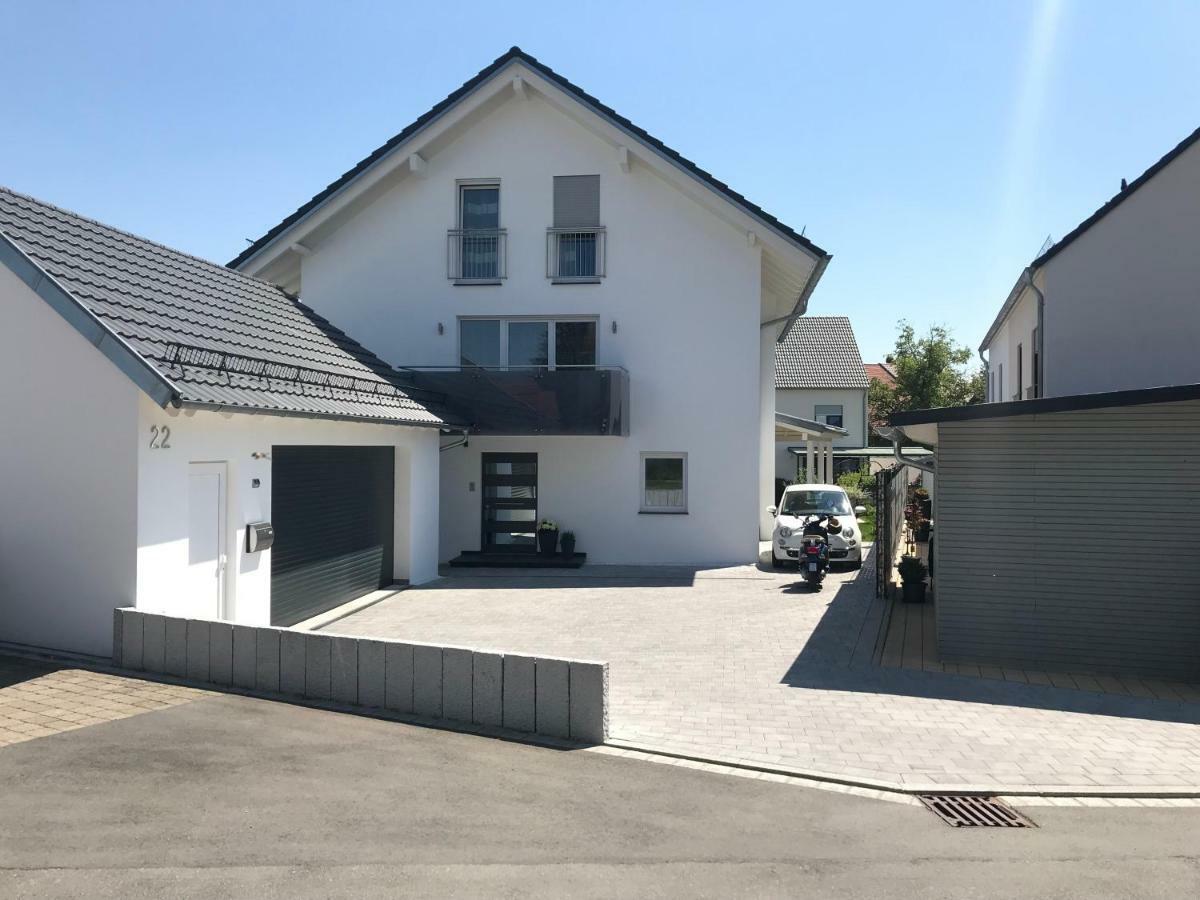Ferienwohnung Am Zeppelin Hangar FDH Kültér fotó